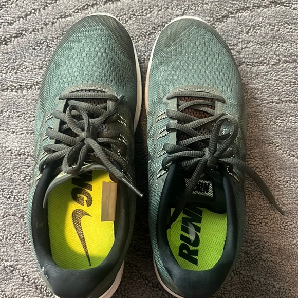 Nike free run - Picture 1 of 5